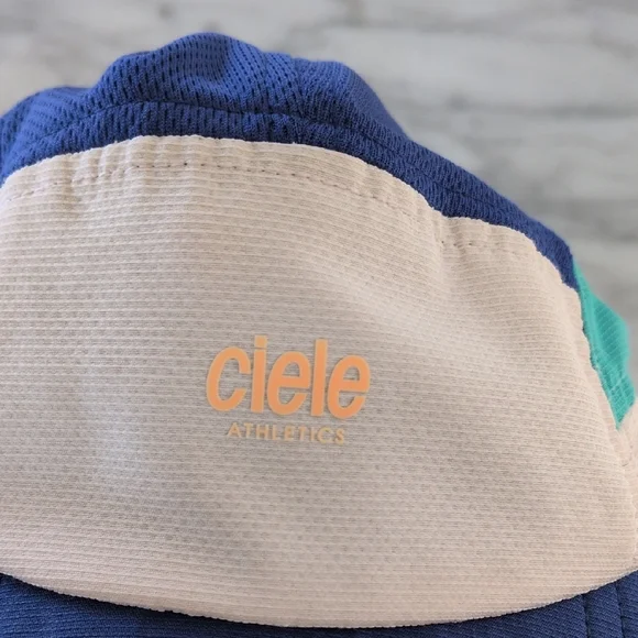 Ciele Five-Panel Running Hat - Picture 2 of 8